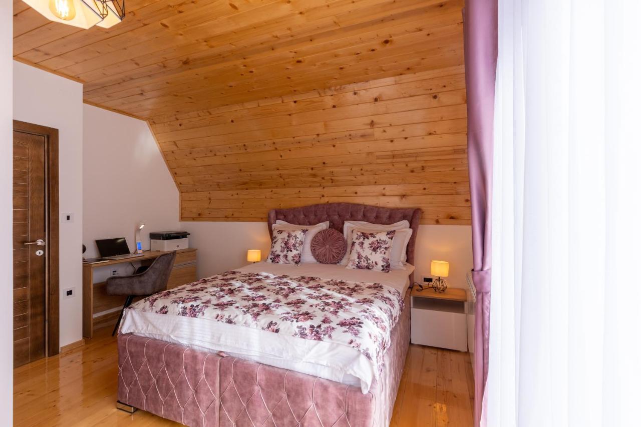 Vila Hanovi Zabljak (Zabljak)